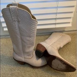 Idyllwind boots